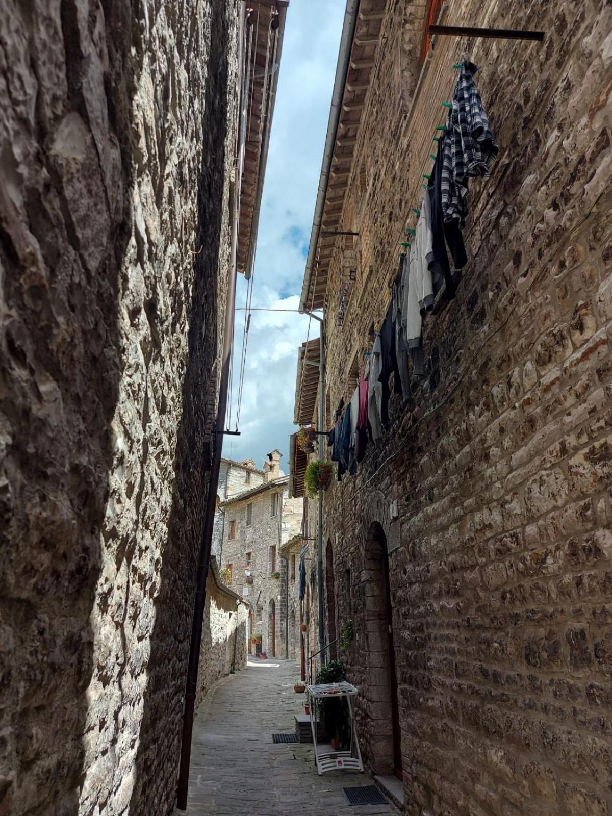 Bnb Bagno Di Bosco Gubbio Luaran gambar
